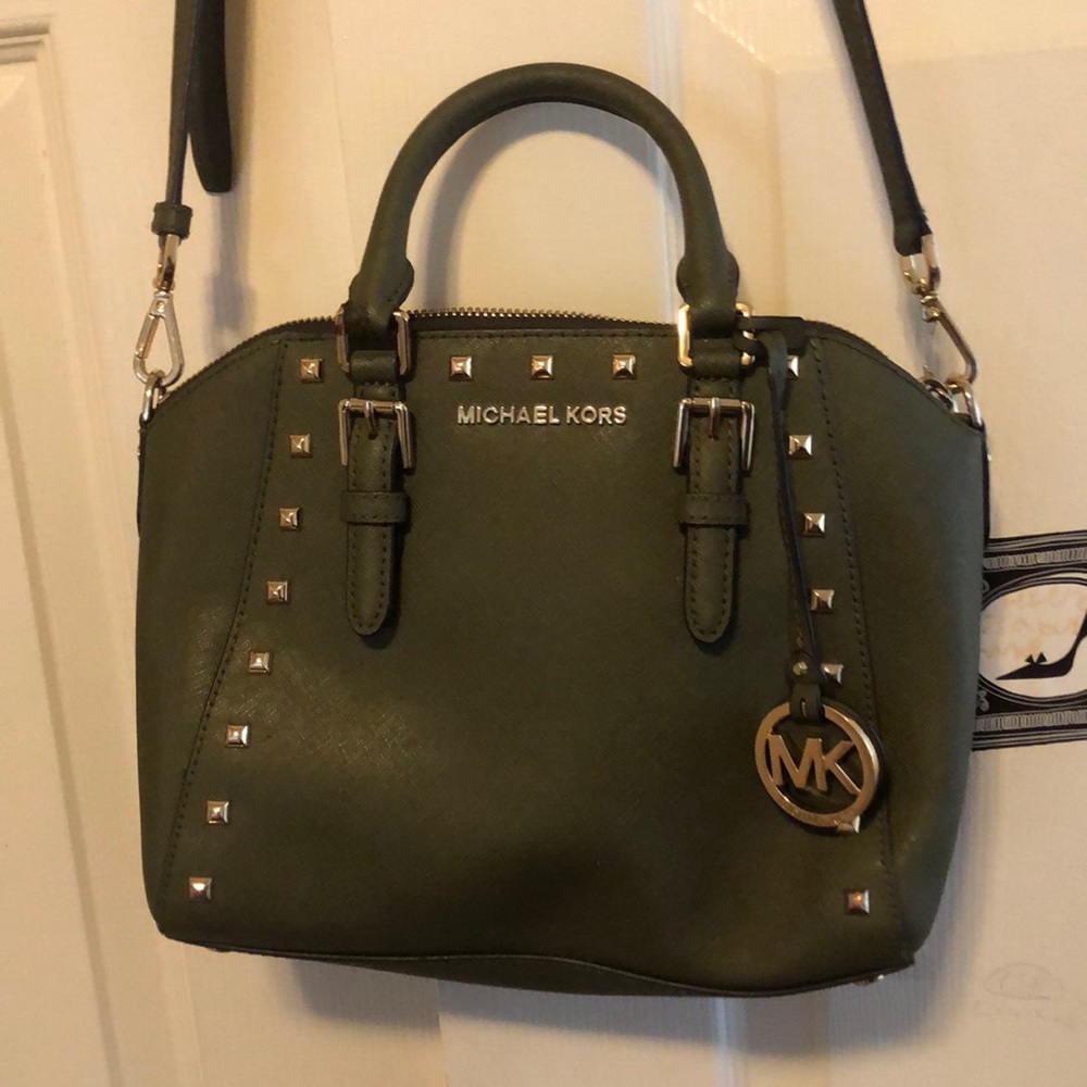 Michael kors purse